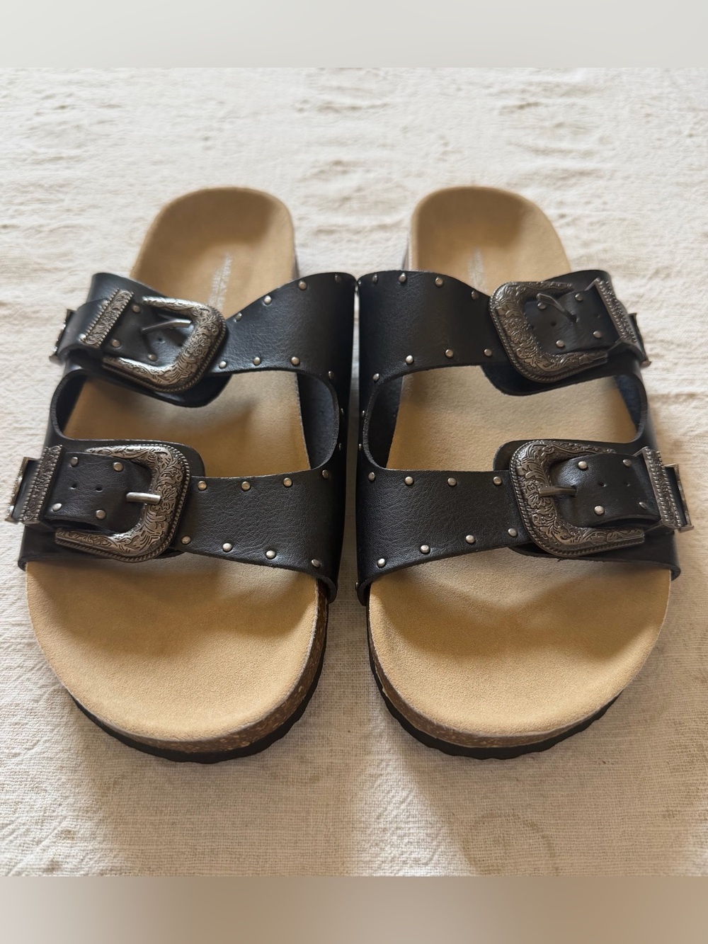 AMERICAN EAGLE Western/Boho Sandals